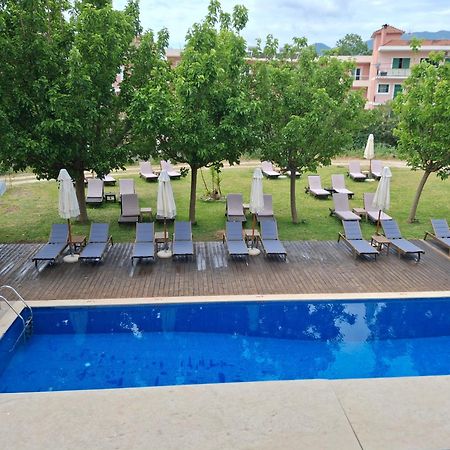Palmyra Hotel Нидри Экстерьер фото
