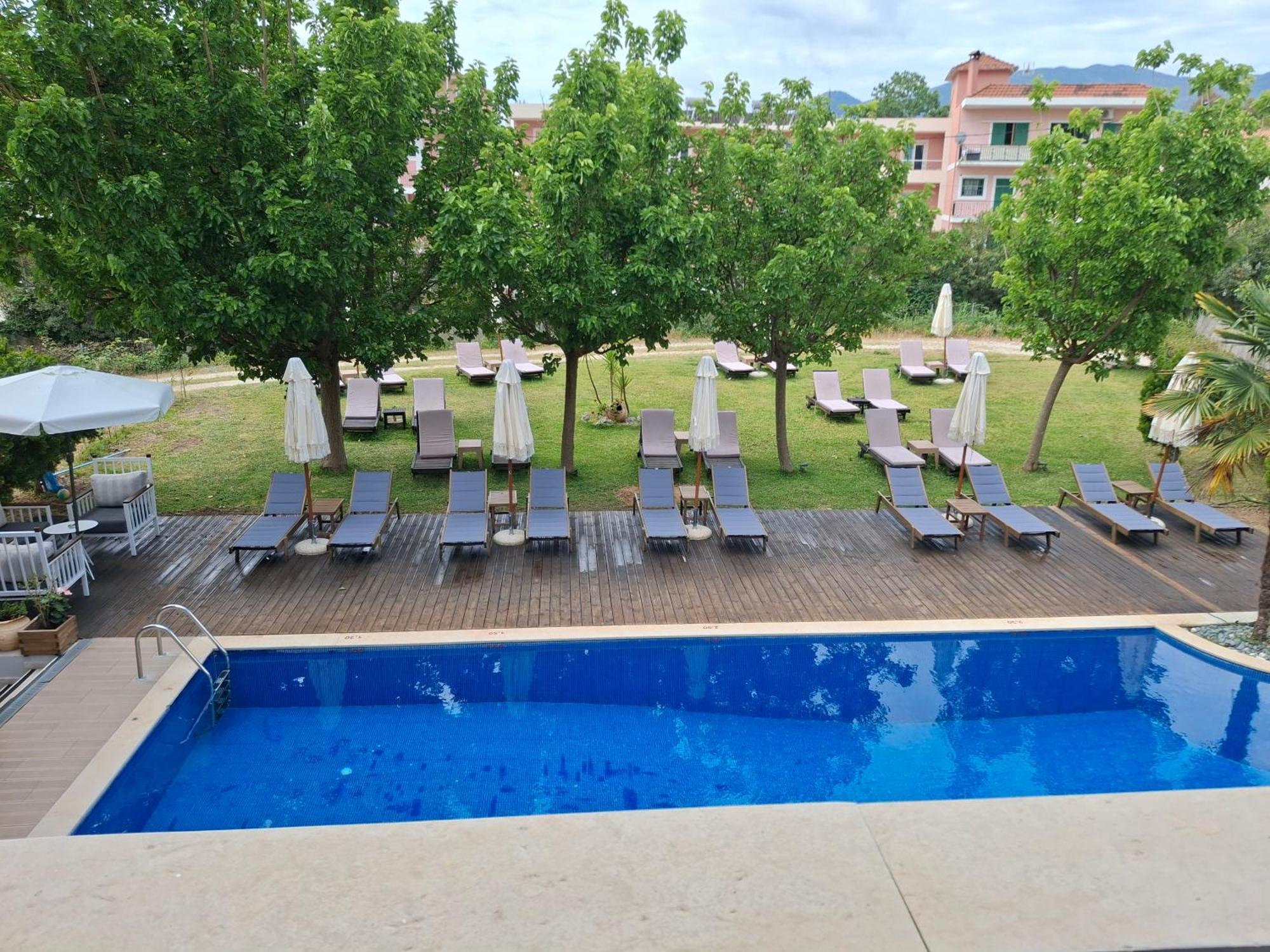 Palmyra Hotel Нидри Экстерьер фото
