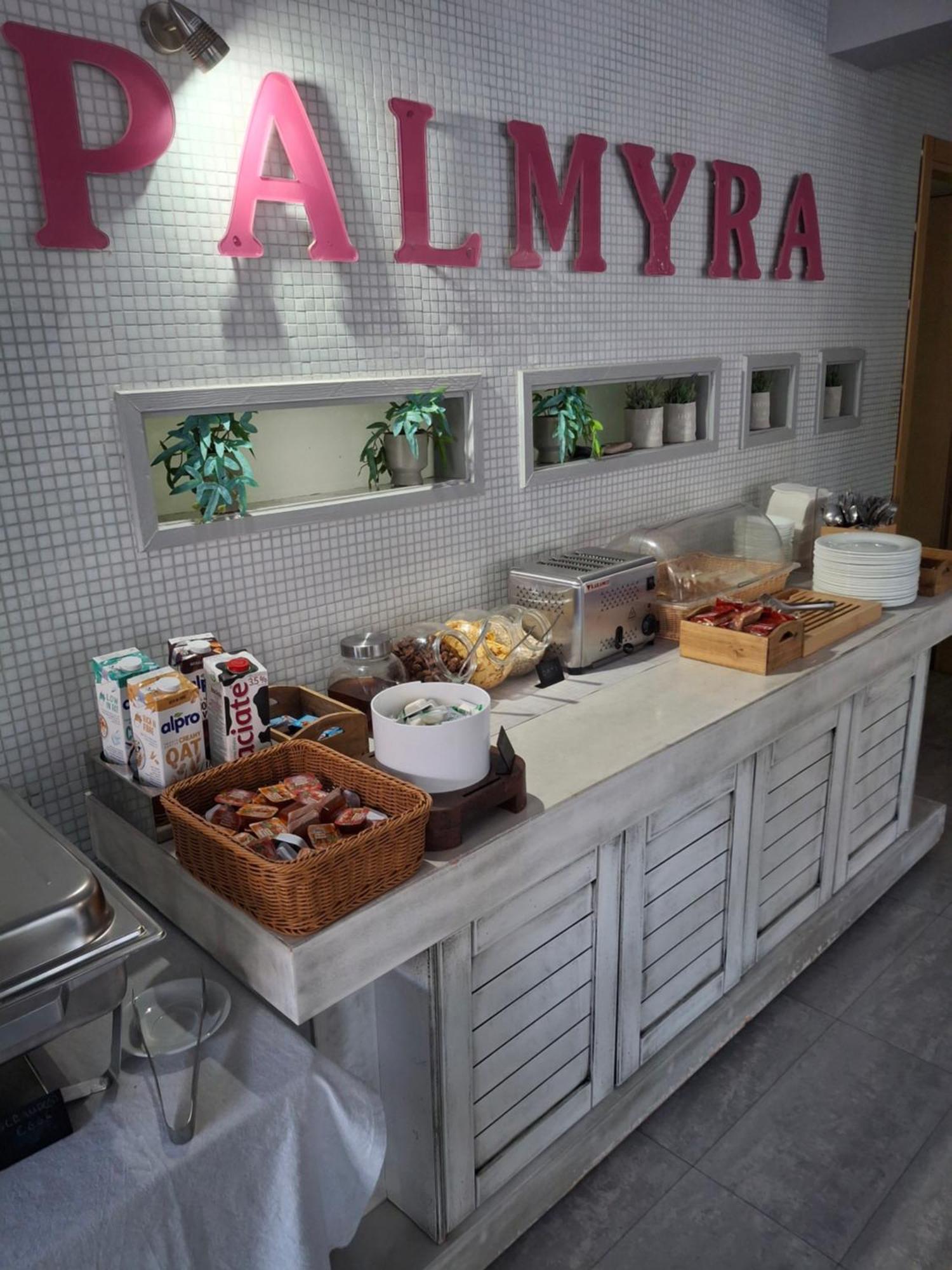 Palmyra Hotel Нидри Экстерьер фото